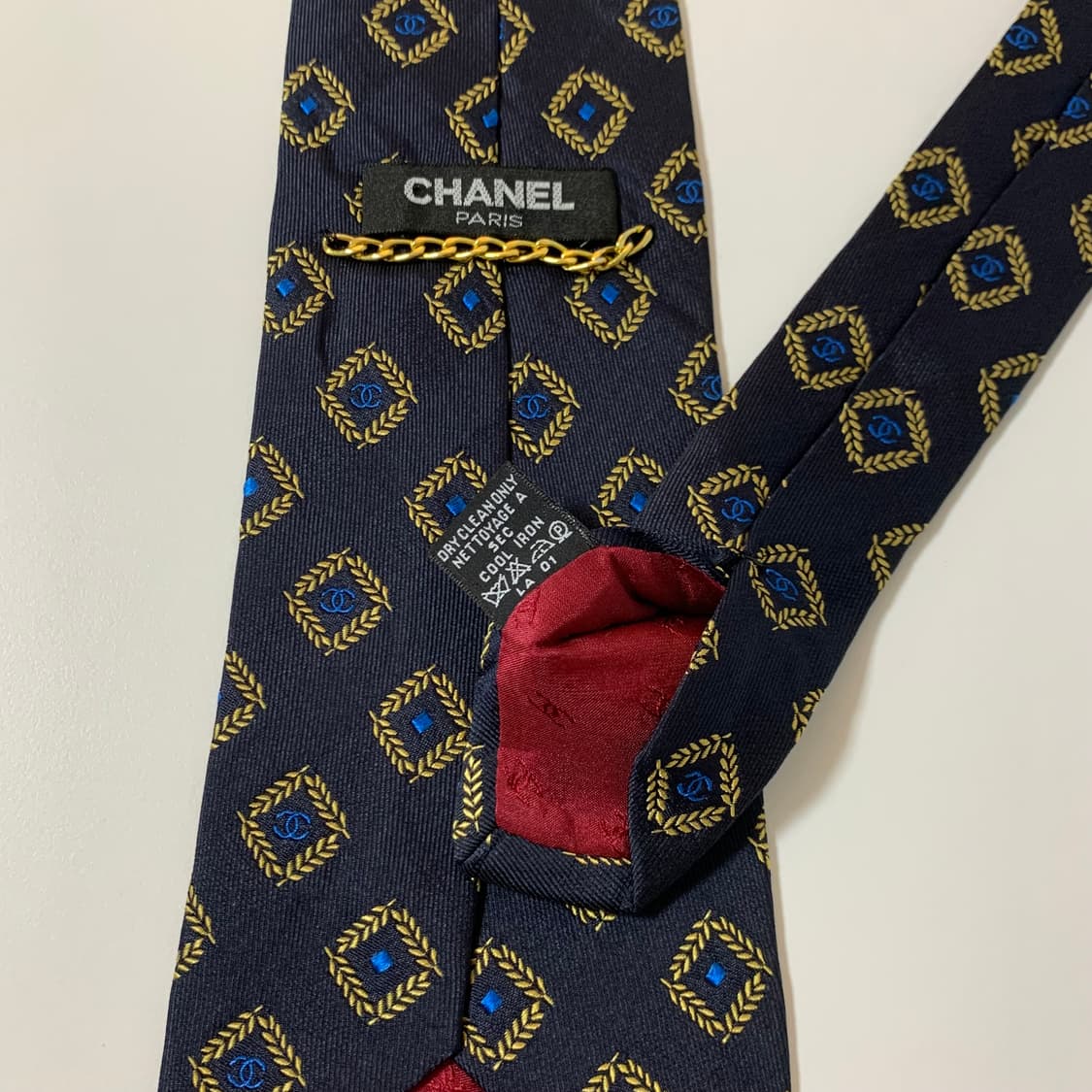 샤넬(CHANEL) 명품 클래식 정장넥타이 모노그램 A+등급 9.7cm 상품이미지7