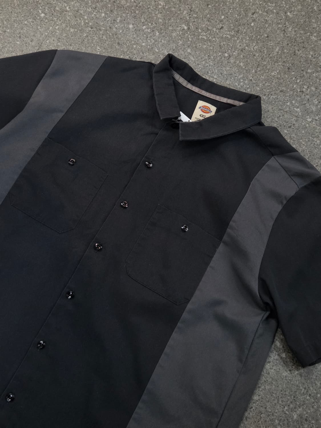 Dickies 디키즈 블랙 그레이 반팔셔츠 상품이미지1