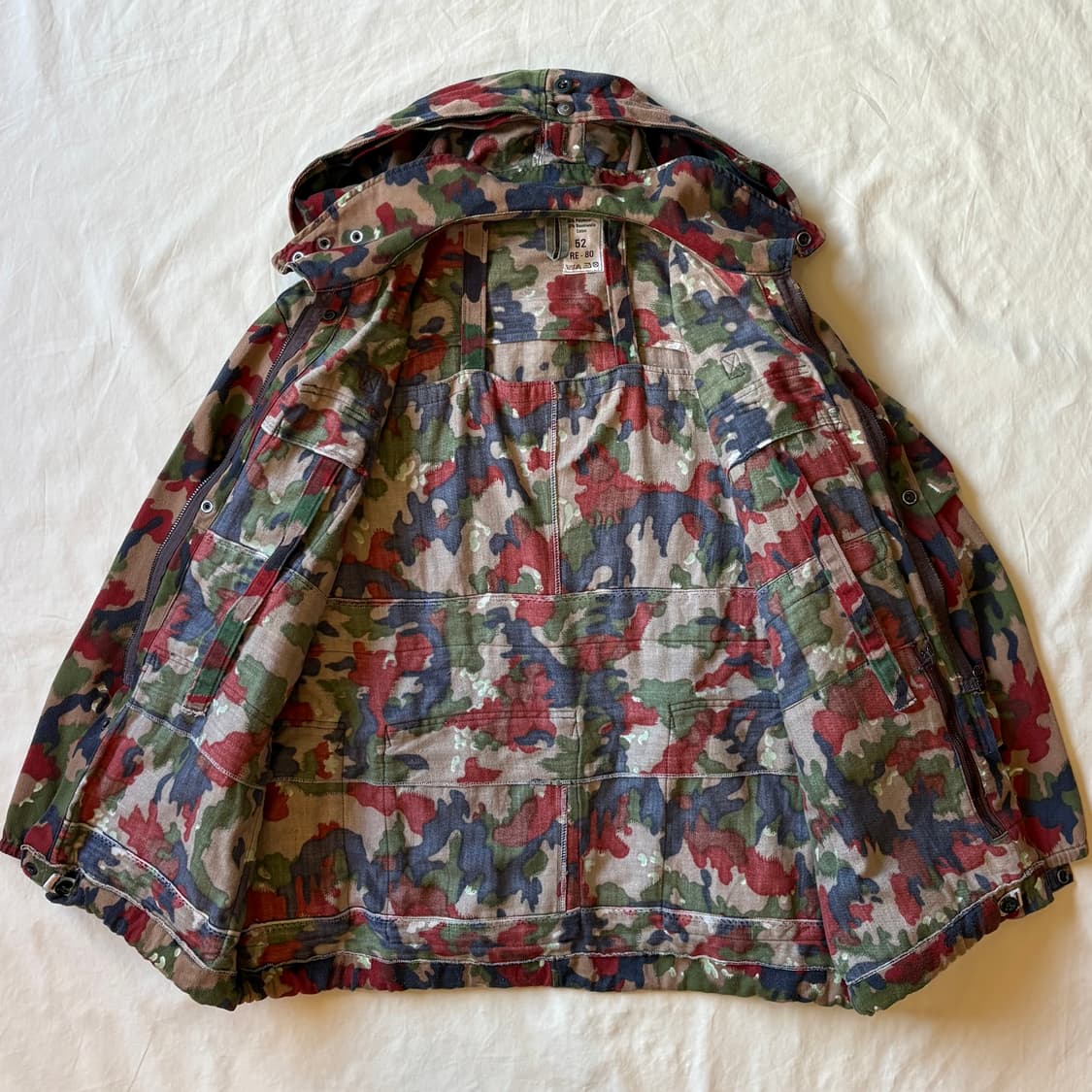 (102-105) 80s Swiss Army M70 알펜플라주 필드 자켓 상품이미지5