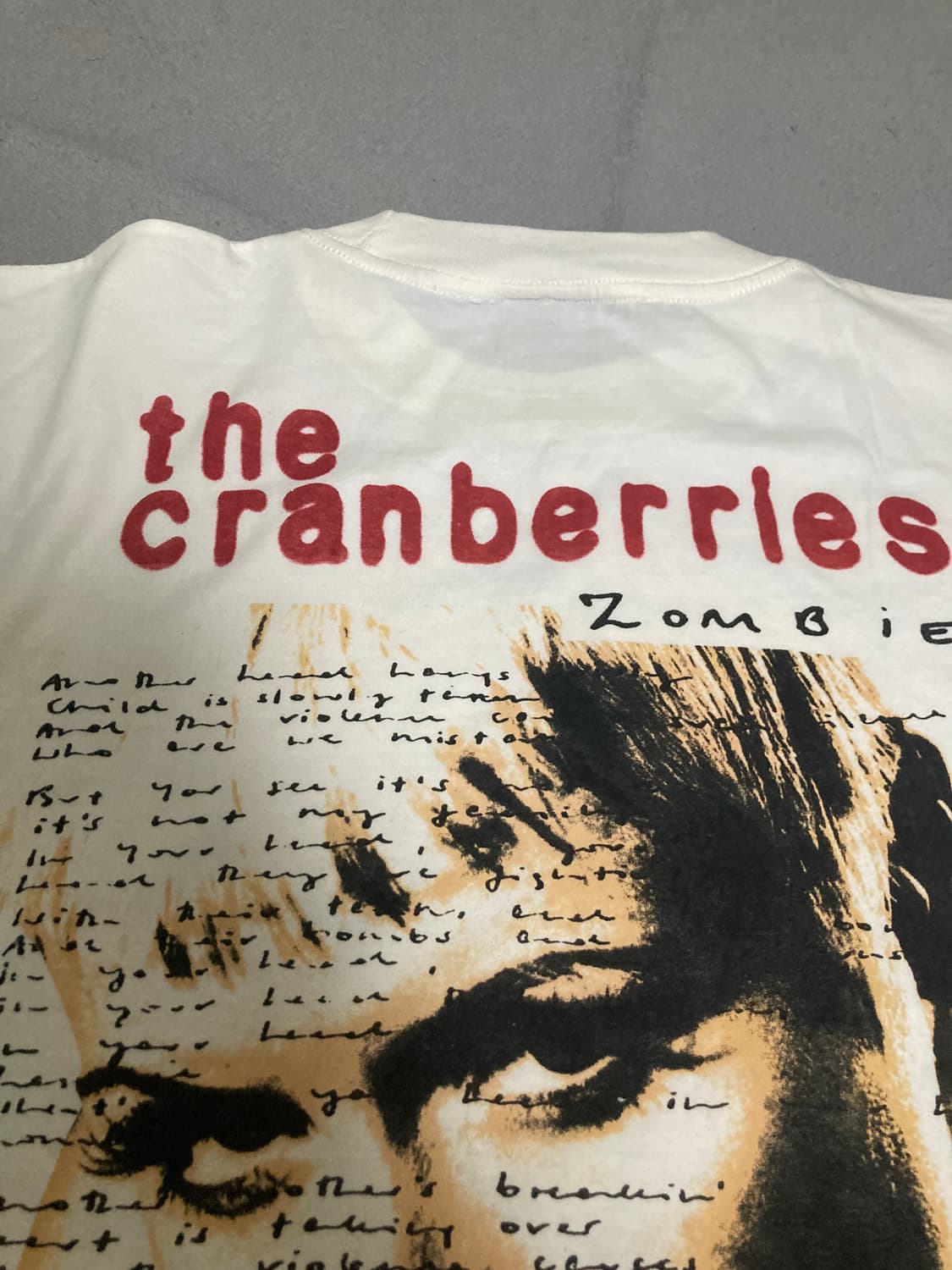 [XL] The Cranberries Zombie Bootleg Tee 상품이미지10