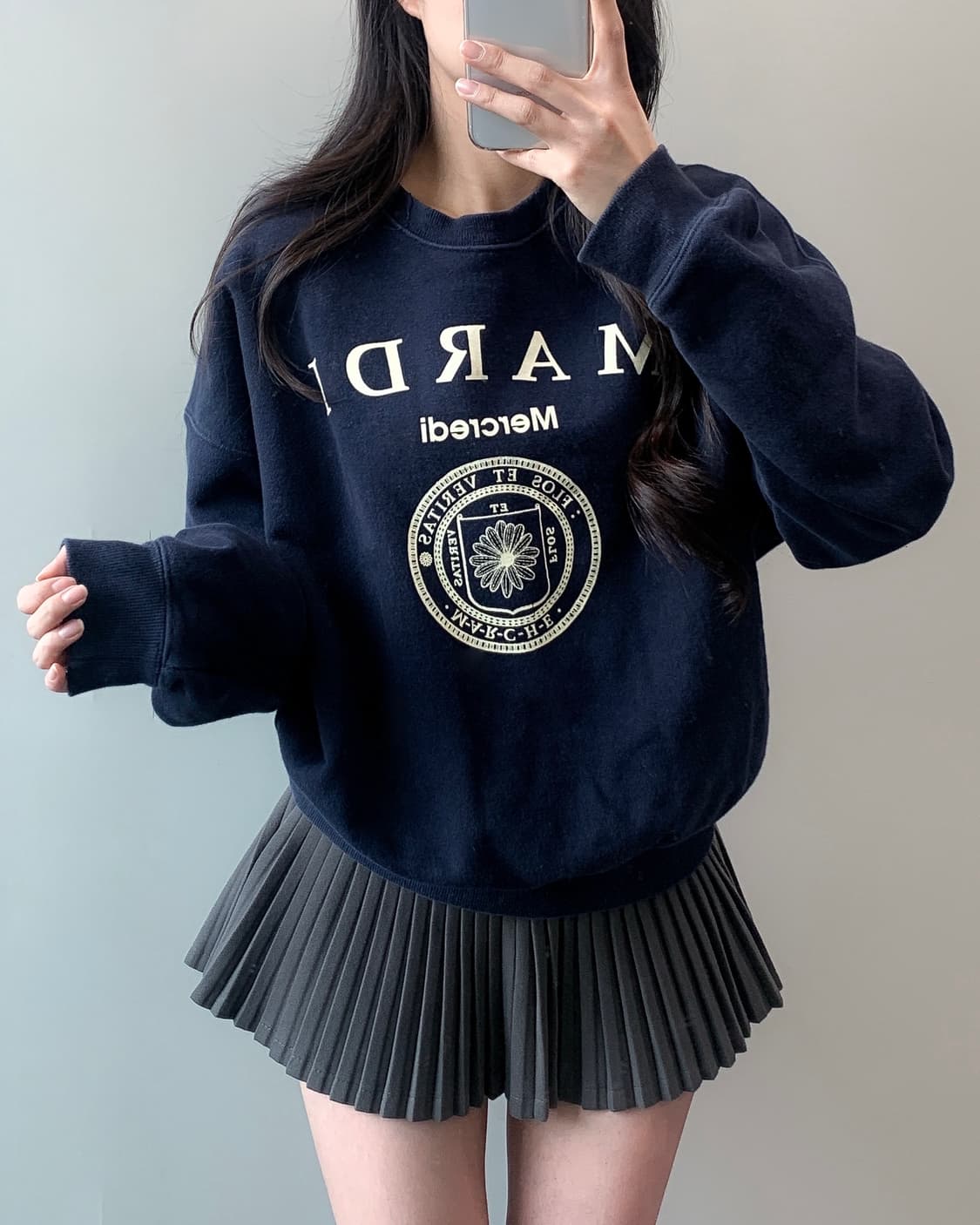 마르디 메크르디 맨투맨 상품이미지1