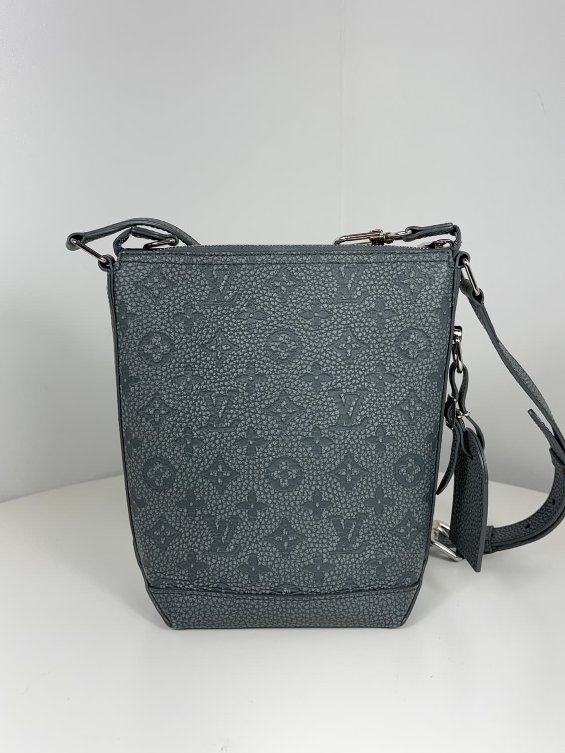 루이비통 M20875 토리옹 호보 크루저 크로스백 상품이미지4