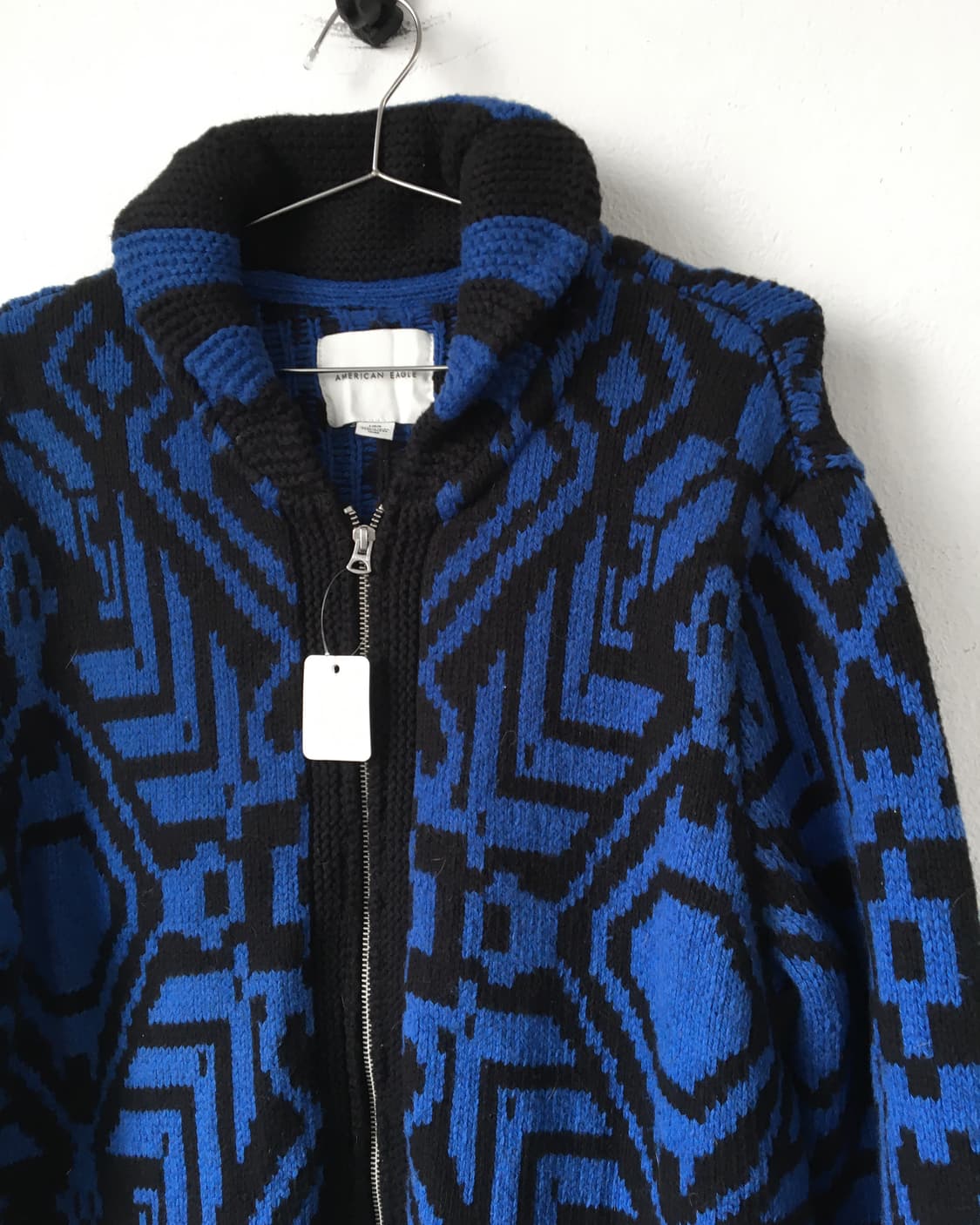 Native pattern knit zip up 상품이미지4