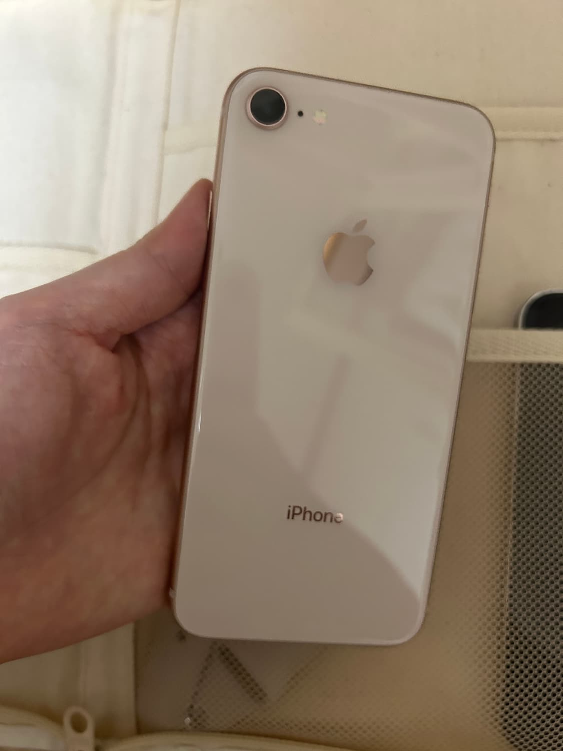 아이폰8 로즈골드 상품이미지1