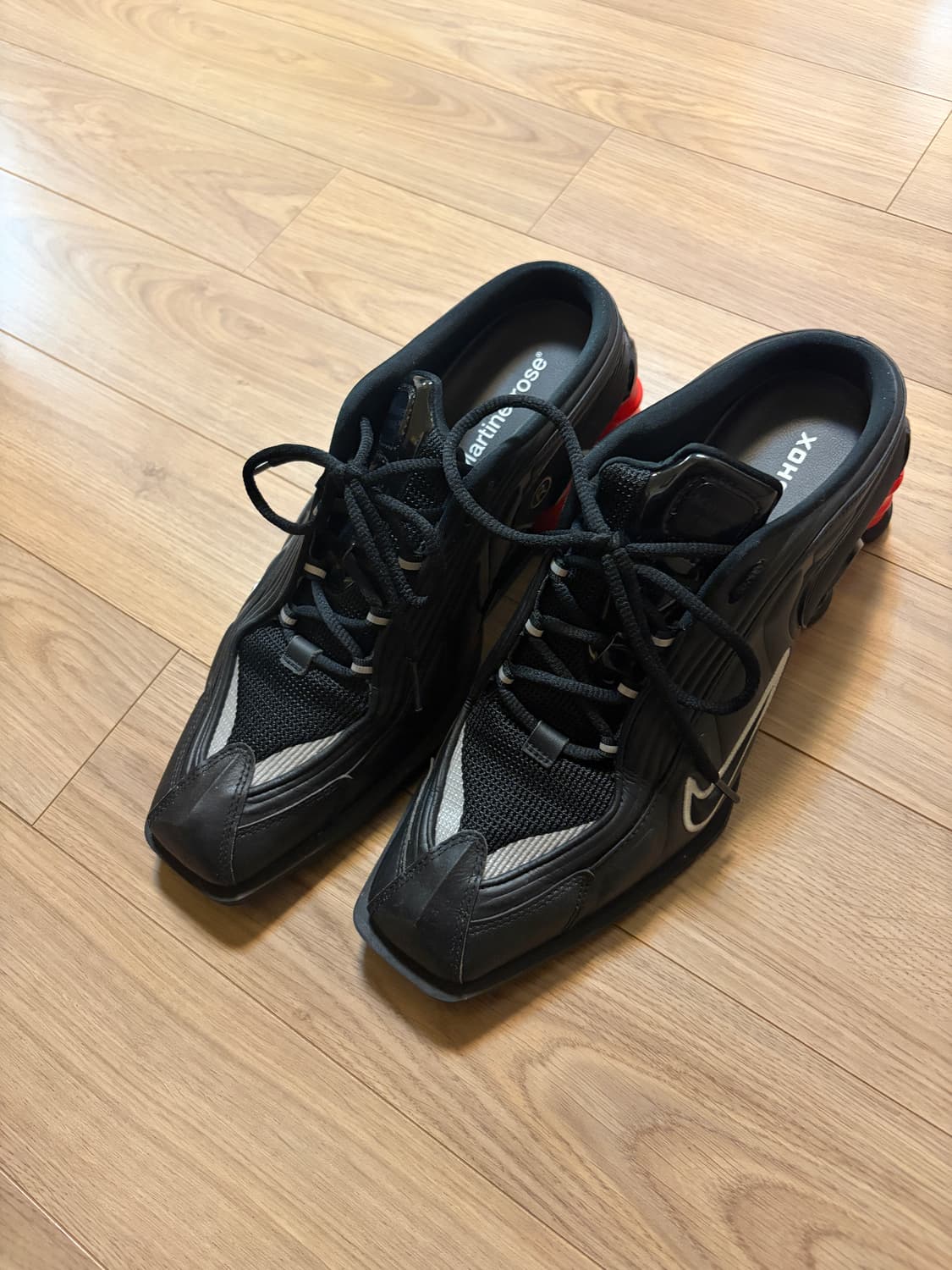 마틴로즈 나이키 샥스 260사이즈 상품이미지1