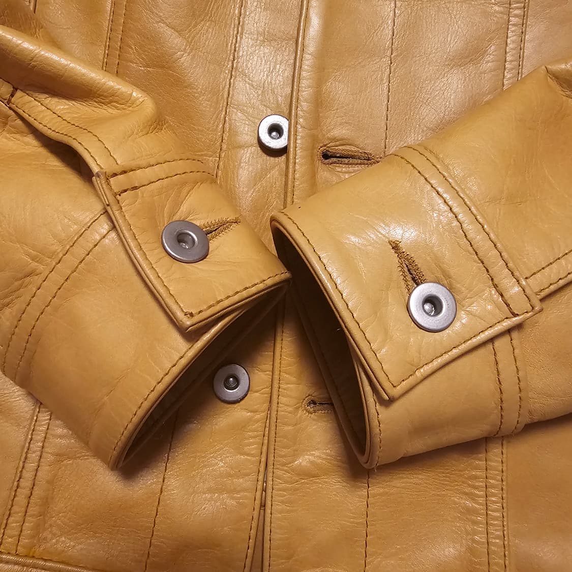 made in japan 소가죽 트러커 자켓 상품이미지5