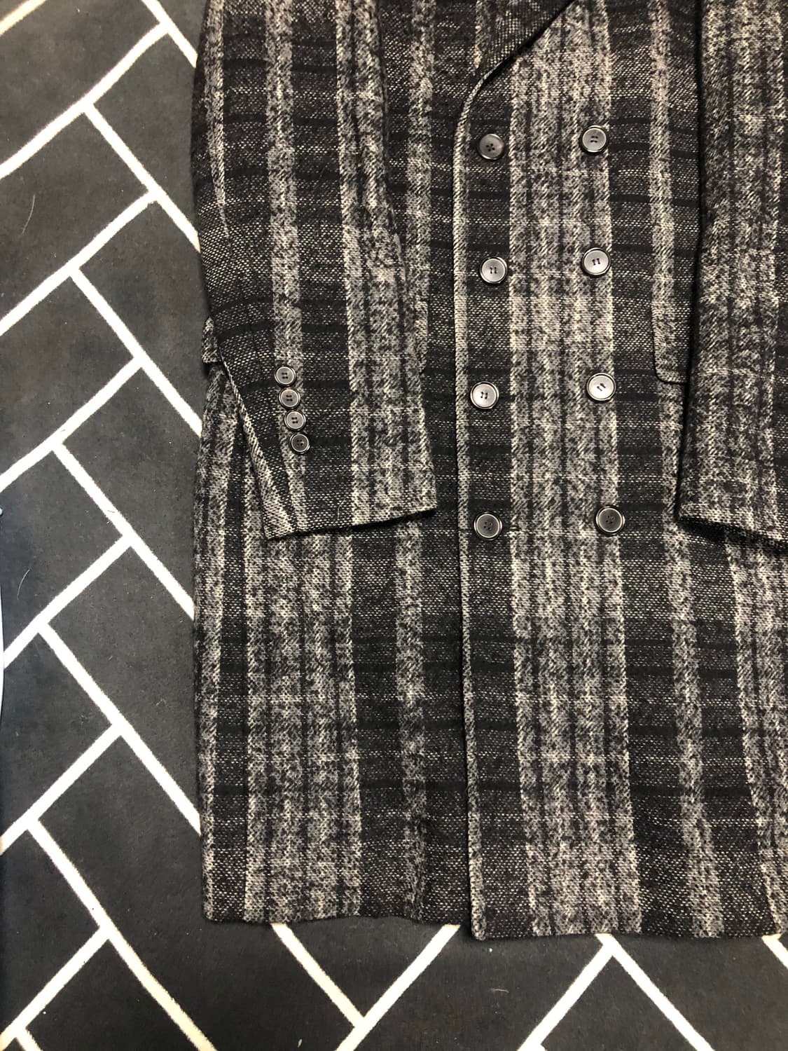 BLACK시크 더블버튼 체크코트/몽클레어 스톤 발망 프라다 구찌 톰포드  상품이미지3