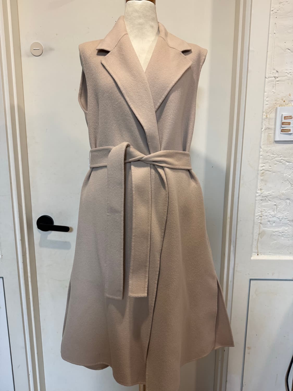 ILAIL 일라일 울캐시미어 조끼 상품이미지2