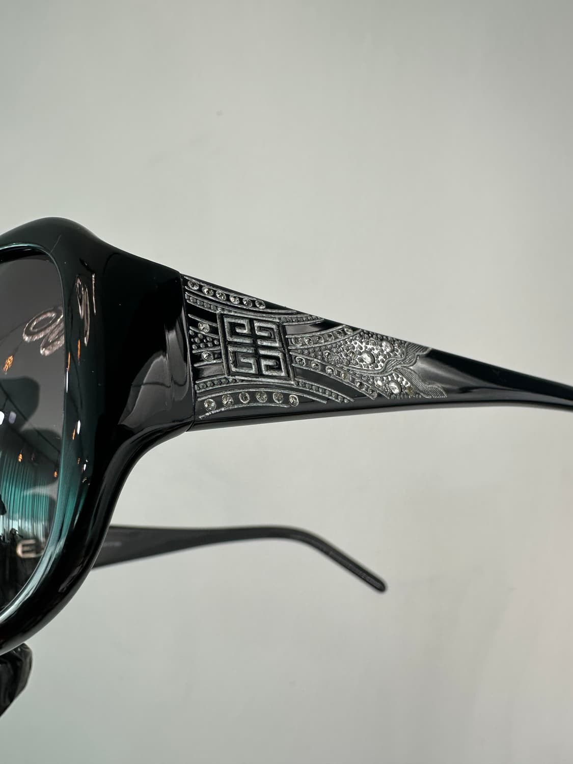 [새상품 무료배송] 지방시 Made in Italy 선글라스 상품이미지7