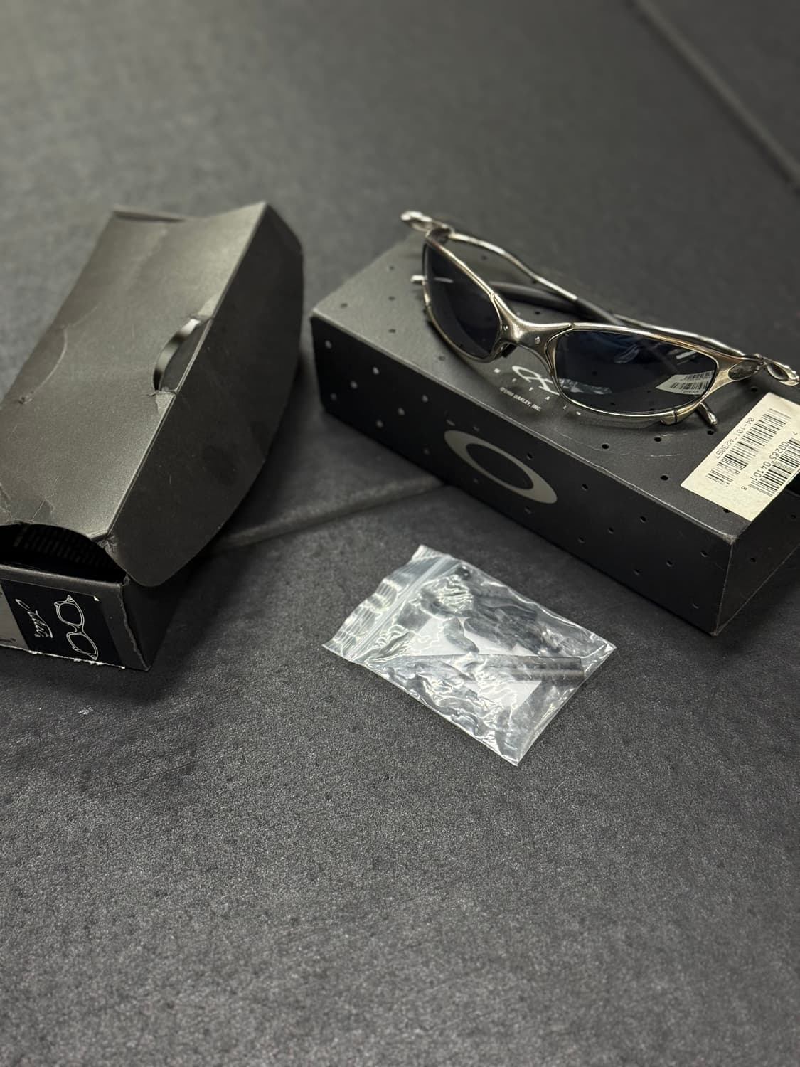 오클리 엑스메탈 줄리엣 아이자켓1.0 교환가능 상품이미지5