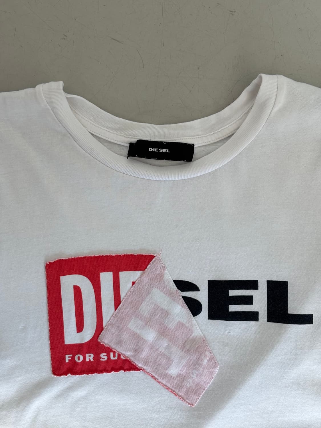 Diesel Round T 상품이미지4