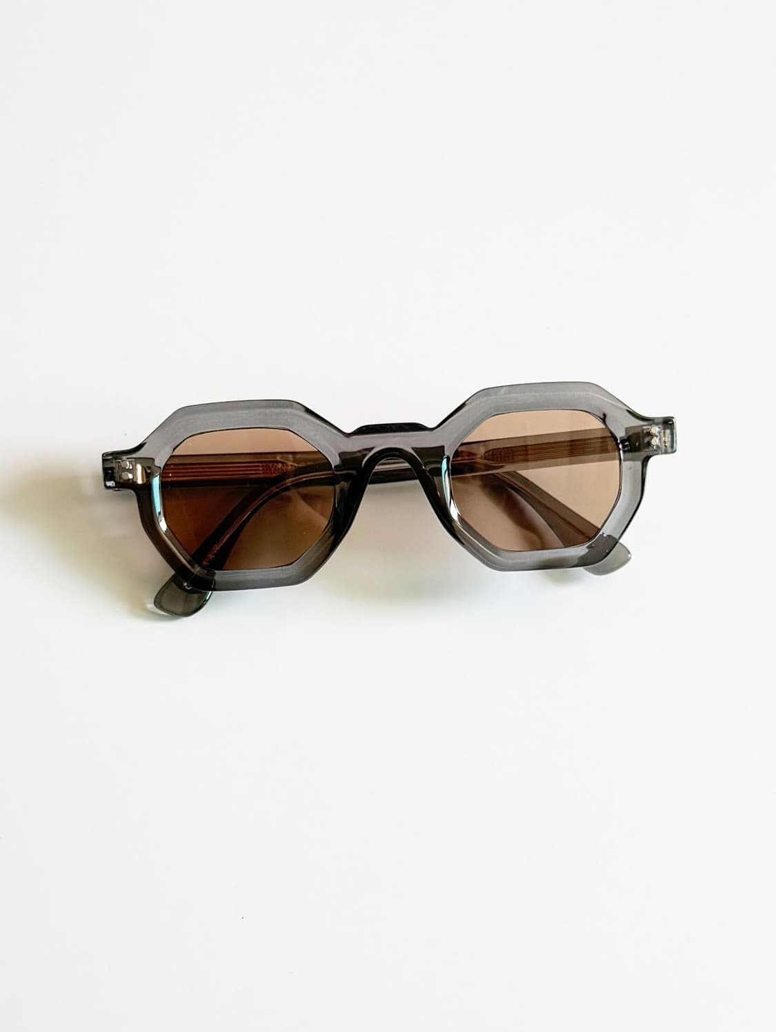 CANAAN 볼드 스퀘어 프레임 빈티지 틴트 선글라스 상품이미지2