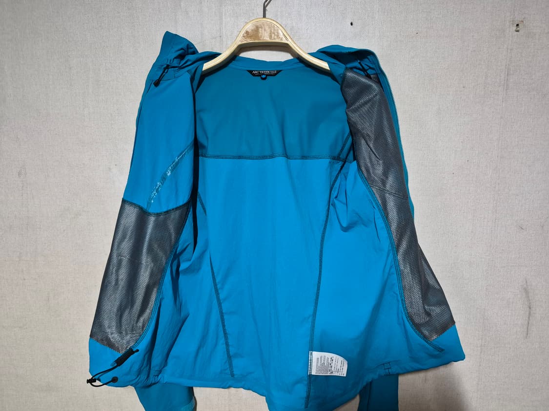 아크테릭스 바람막이( m) 상품이미지6