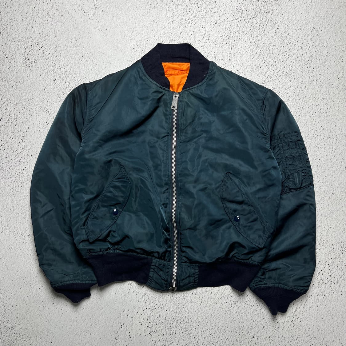 Alpha Industries MA-1 Flight Jacket 상품이미지2