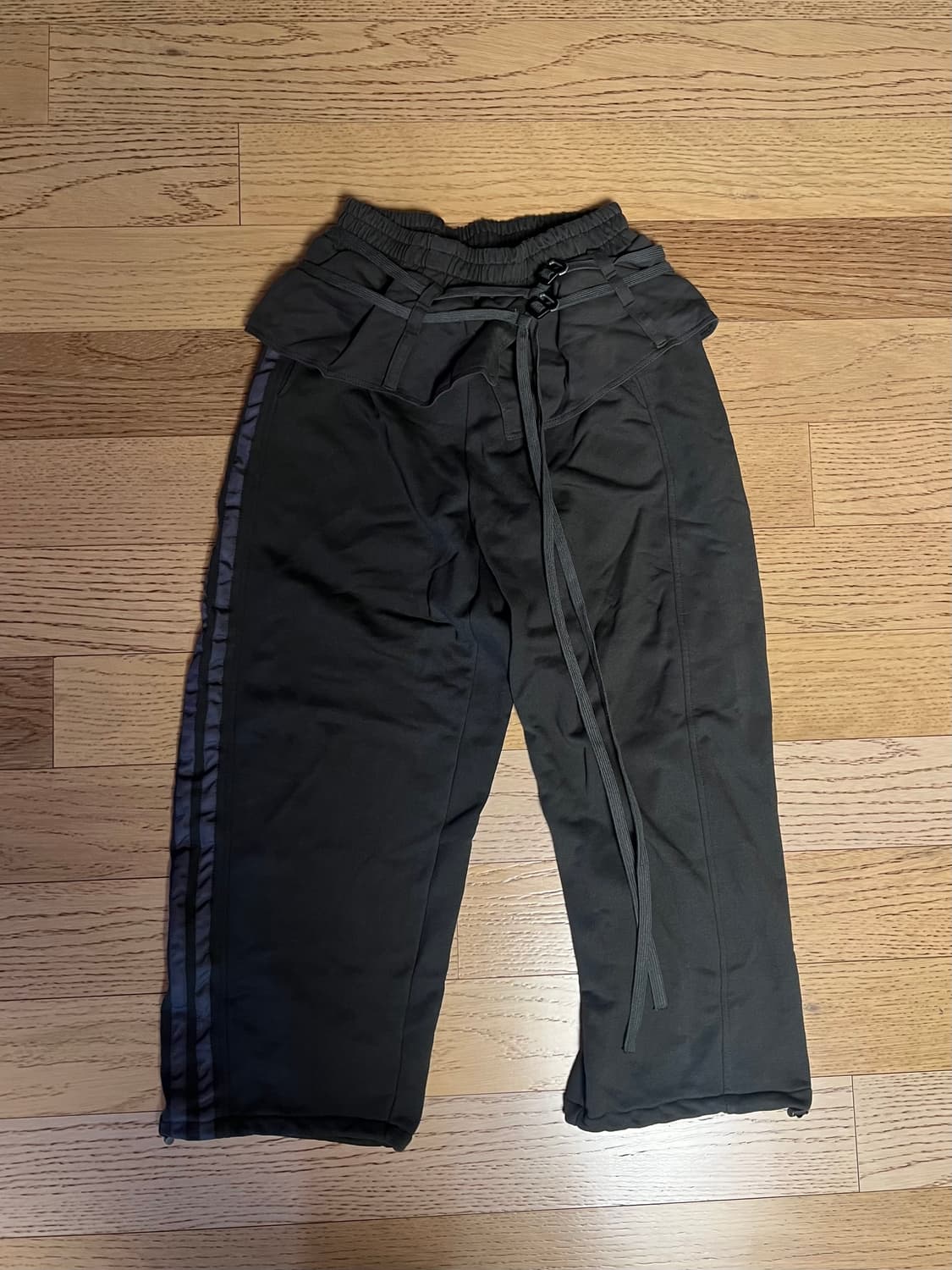 디프런티스 레이어드 트랙 팬츠 1 상품이미지4