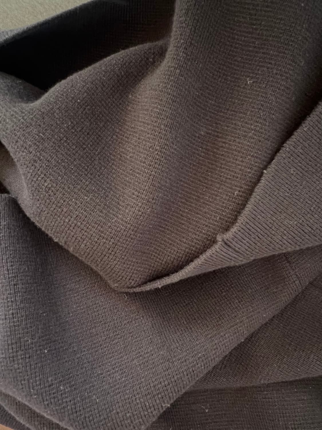 코스 COS 남성 블랙 울혼방가디건 
 상품이미지5