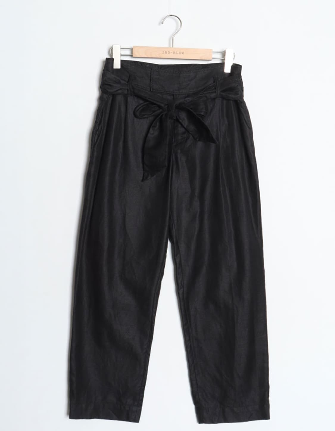 Unaca Belted Satin Tapered Pant (28) 상품이미지1