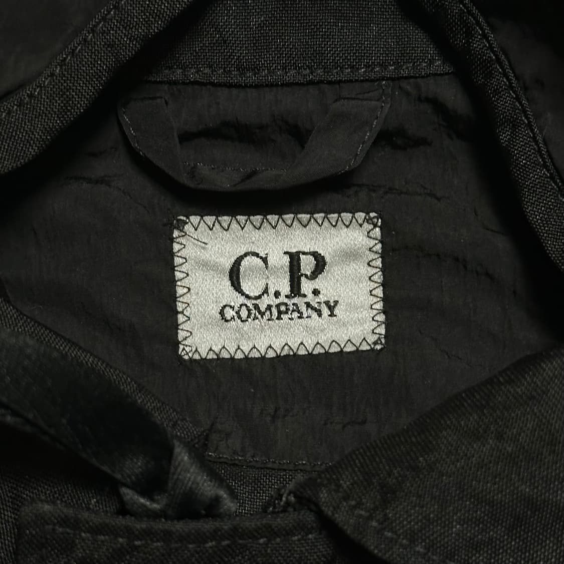 48 C.P Company 나일론 고글 후드 자켓 상품이미지4
