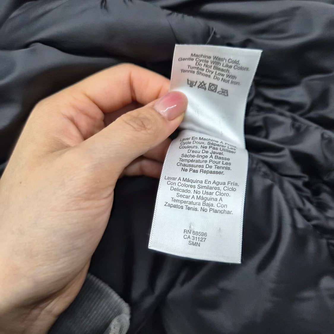 DKNY 블랙 패딩 점퍼 여성 M 상품이미지5