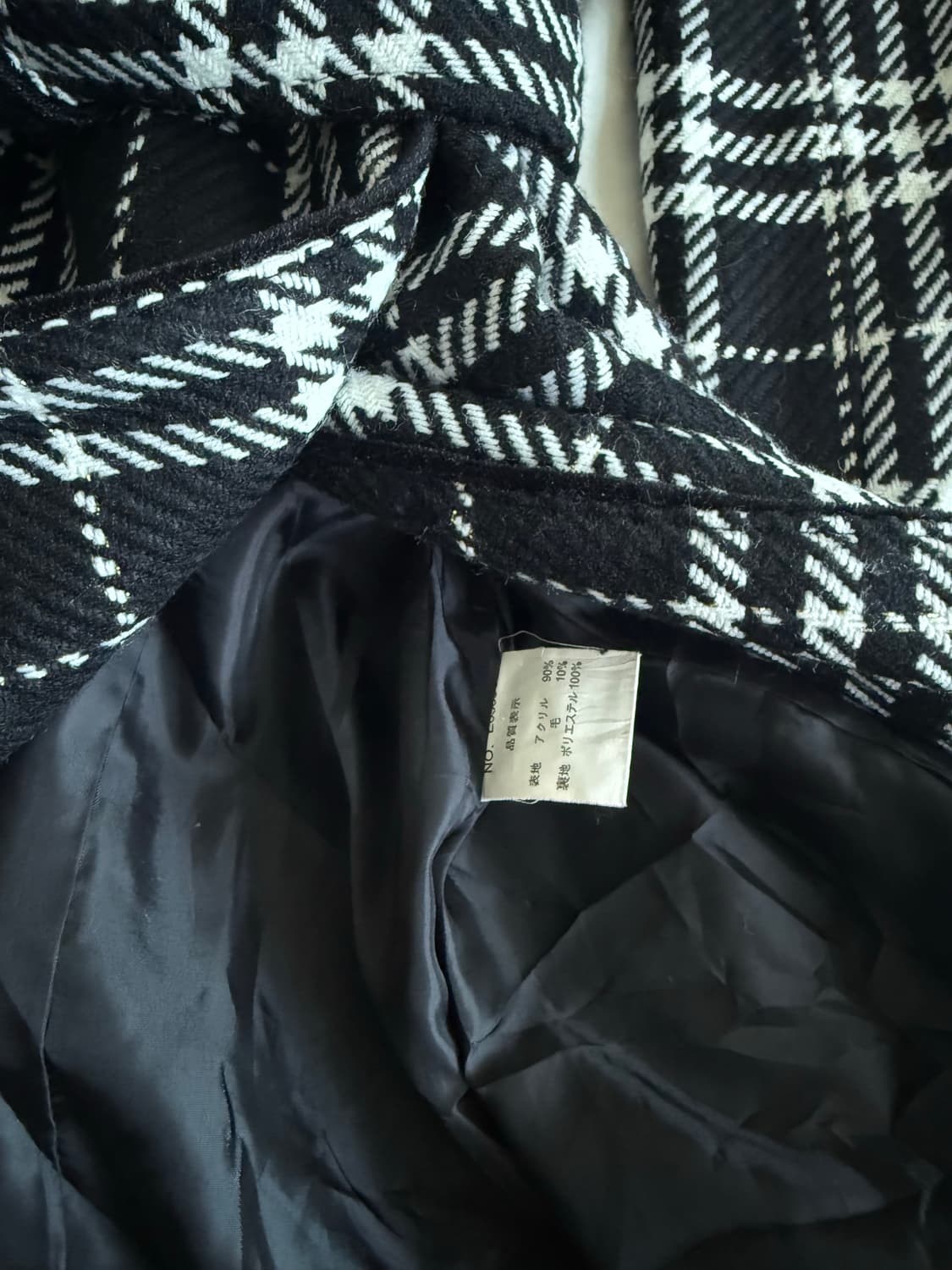 블랙 캐캐체 로걀 오네갸루 하운드 체크 롱 코트  상품이미지7