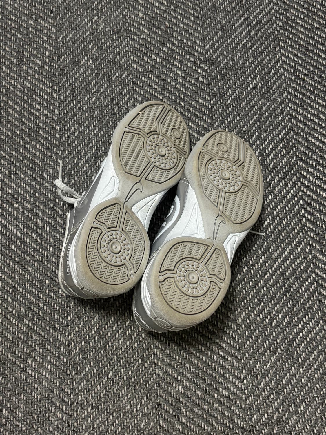 [나이키] 토탈 90 3 SP 메탈릭 플래티넘 화이트 상품이미지9