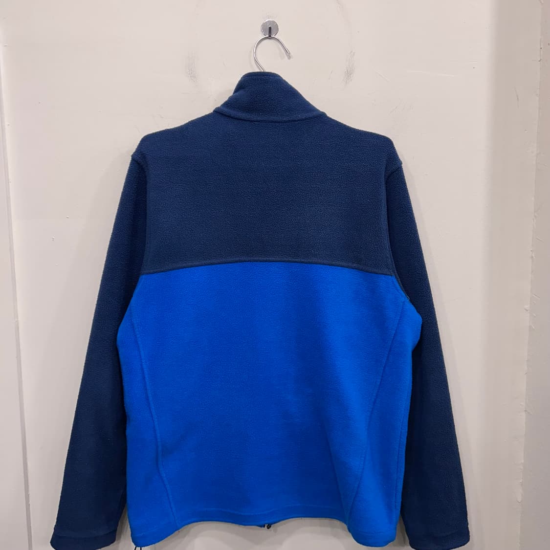 컬럼비아 스몰로고 배색 투톤 플리스 상품이미지5