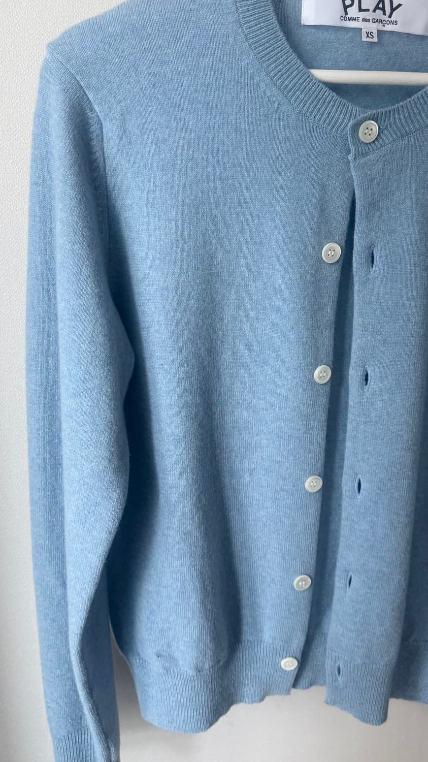 꼼데 하늘색 가디건 xs 상품이미지4