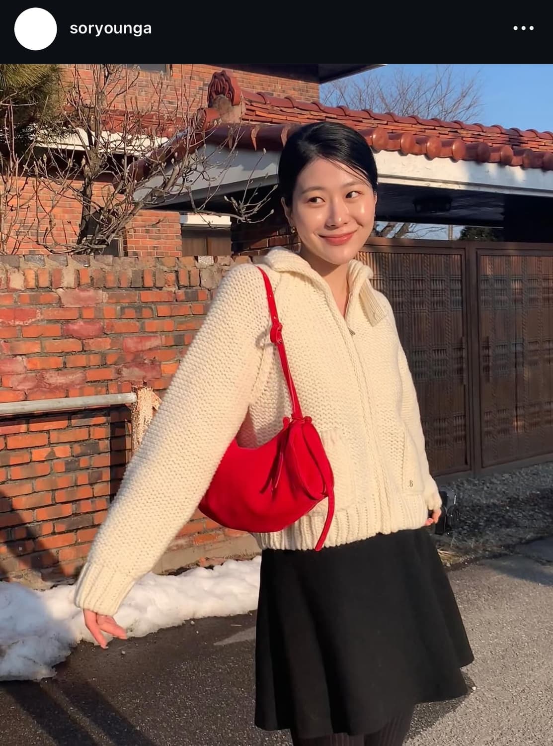 자라 스웨이드 볼링백 레드 상품이미지7