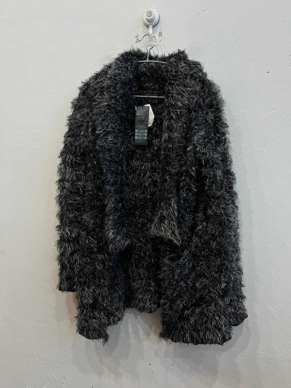 토네이도마트 페더얀 퍼 가디건 미사용품 상품이미지2