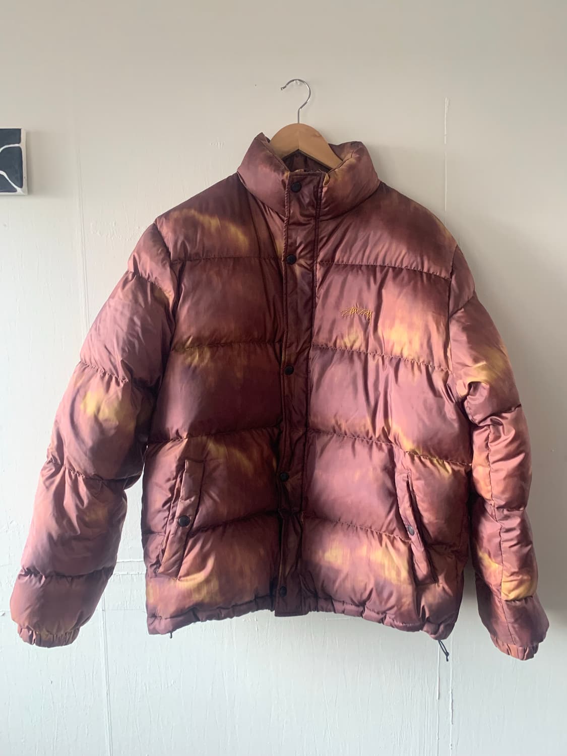 스투시 오로라 패딩 팝니다 상품이미지1