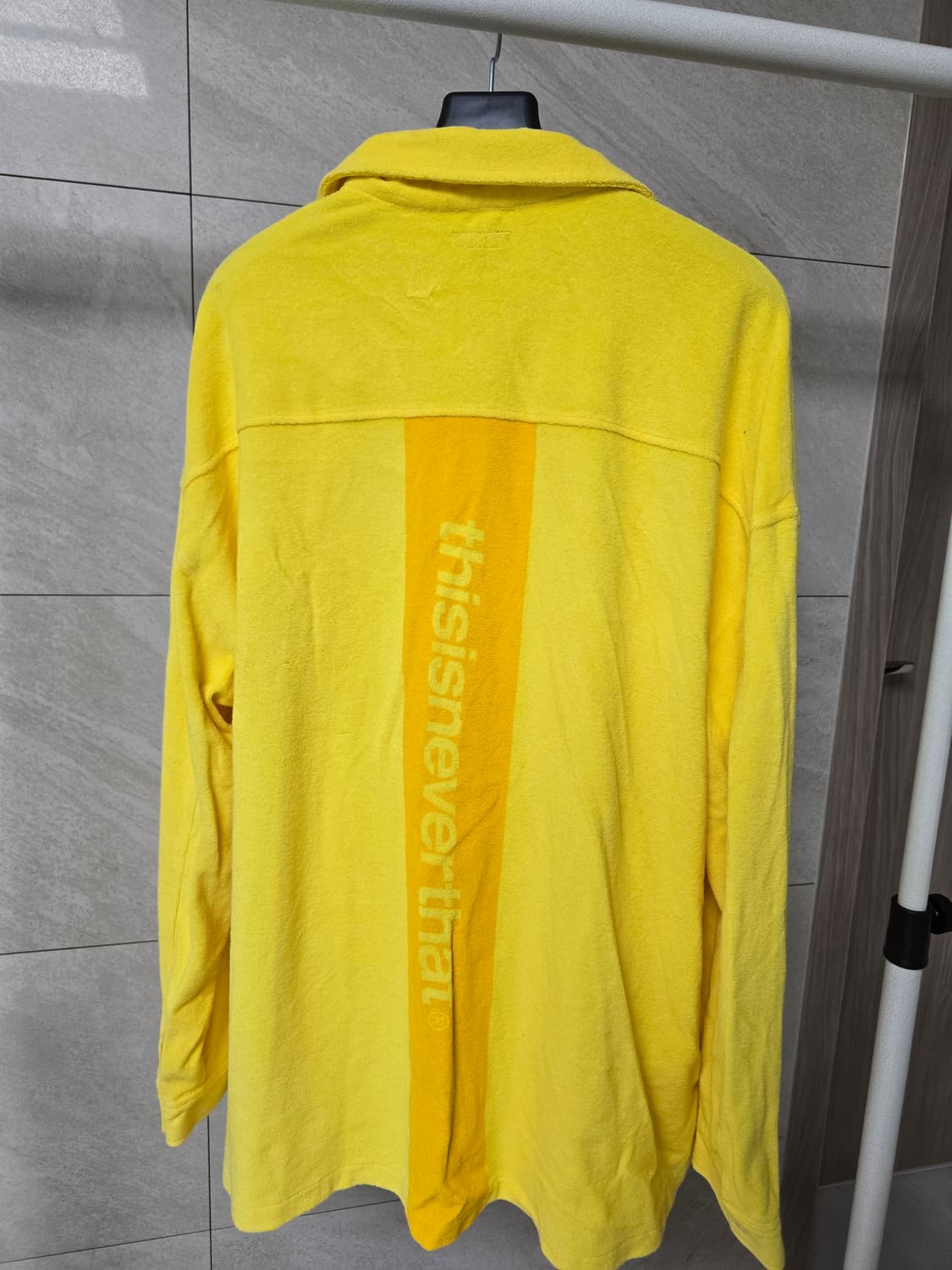 디스이즈네버댓 로고 옐로우 셔츠 XL 상품이미지4