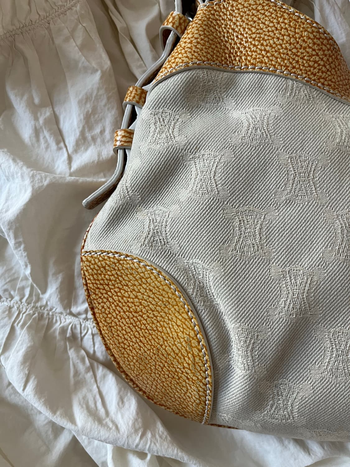 셀린느 숄더백 상품이미지3