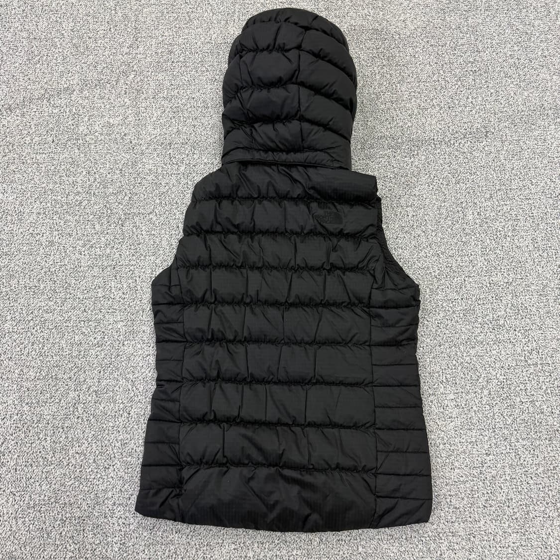 90L 노스페이스 여성 구스 패딩조끼 0130H1 상품이미지2