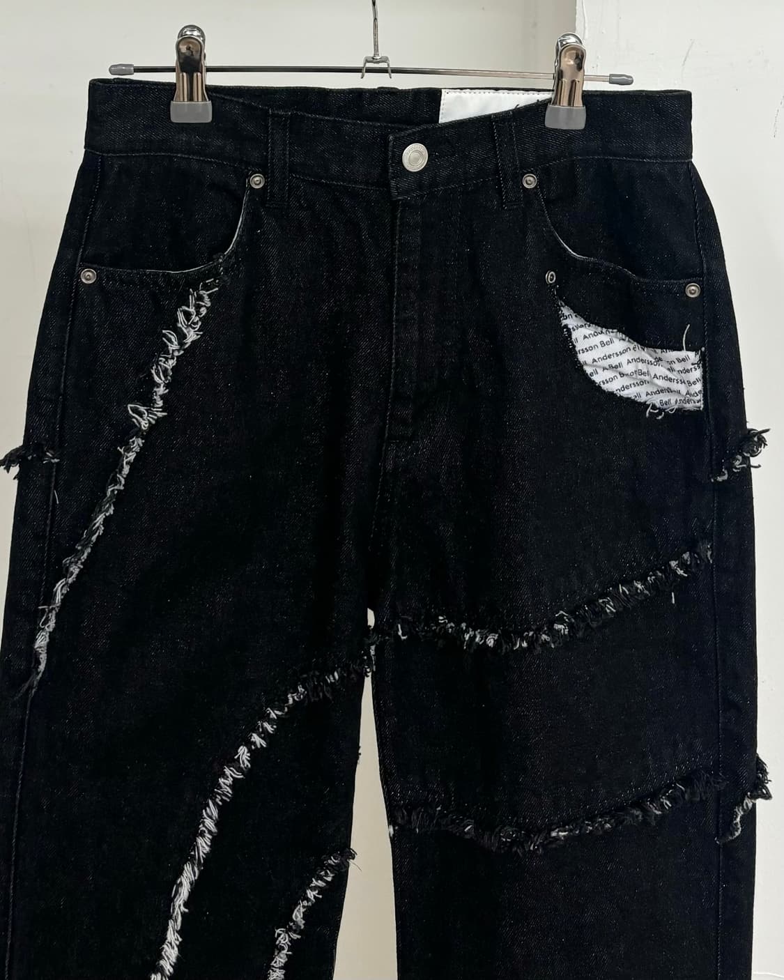 앤더슨벨 카리스 러프 라인 로우컷 진 상품이미지2