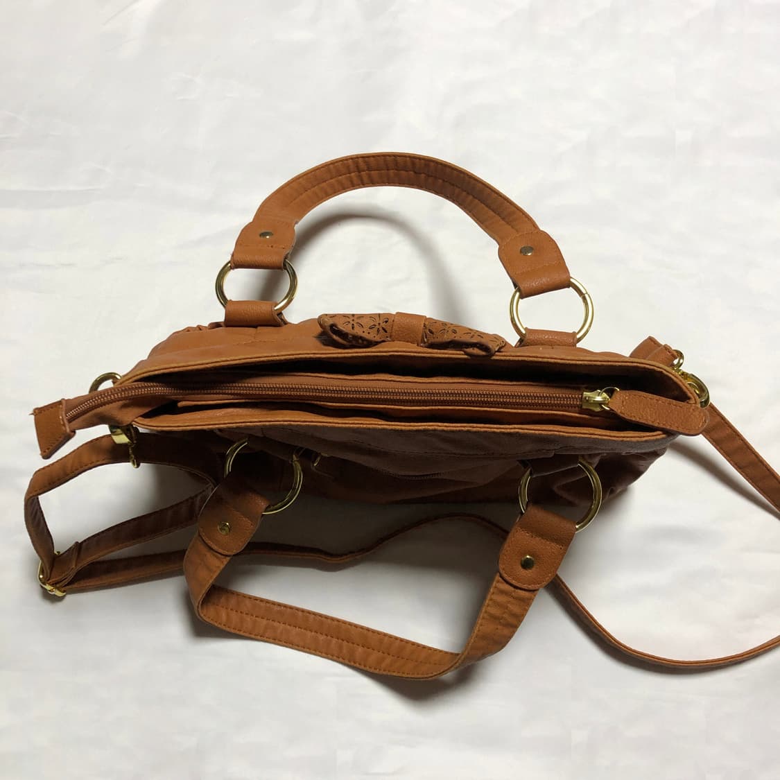 리본 펀칭 숄더백 브라운 상품이미지5