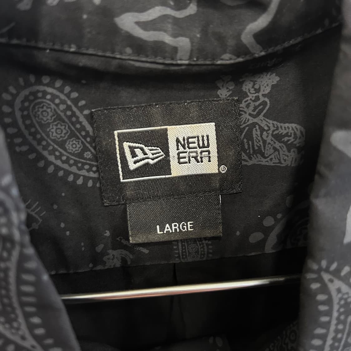 뉴에라 싱글포켓 페이즐리 패턴 코튼 셔츠 상품이미지3