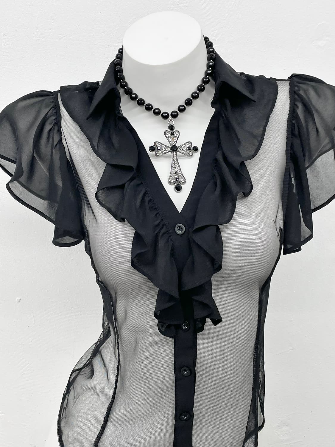 블랙 시어 프릴 탑 상품이미지2