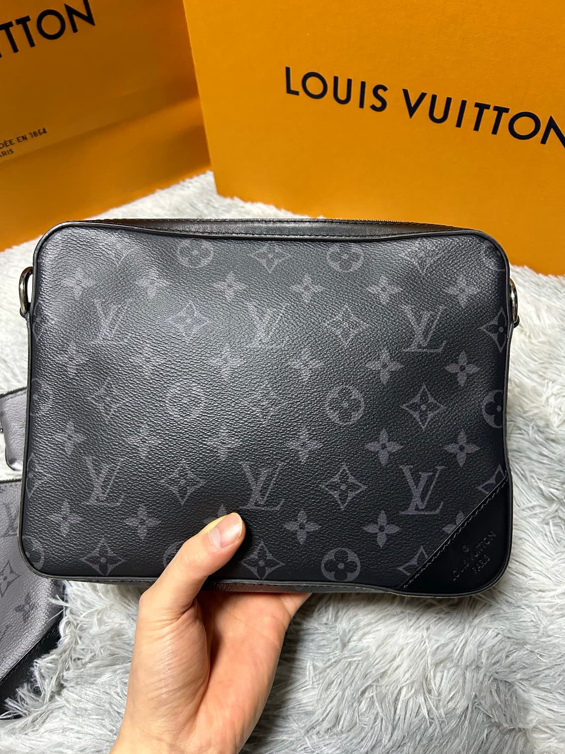 루이비통 트리오 메신저백 상품이미지4