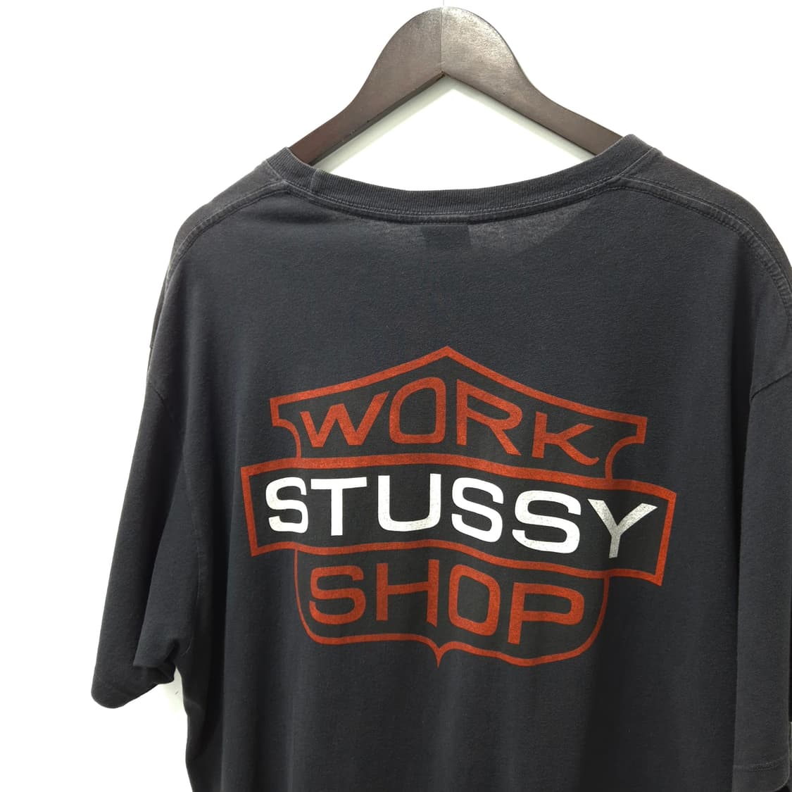 스투시 X 아워레가시 배지 피그먼트 다이드 티 블랙 티셔츠 XL 상품이미지4