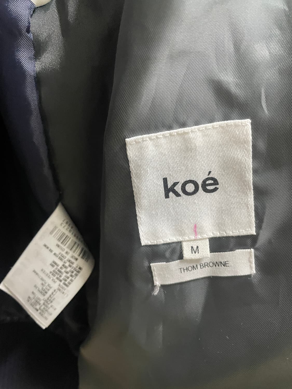 톰브라운 x koe 자켓 상품이미지3