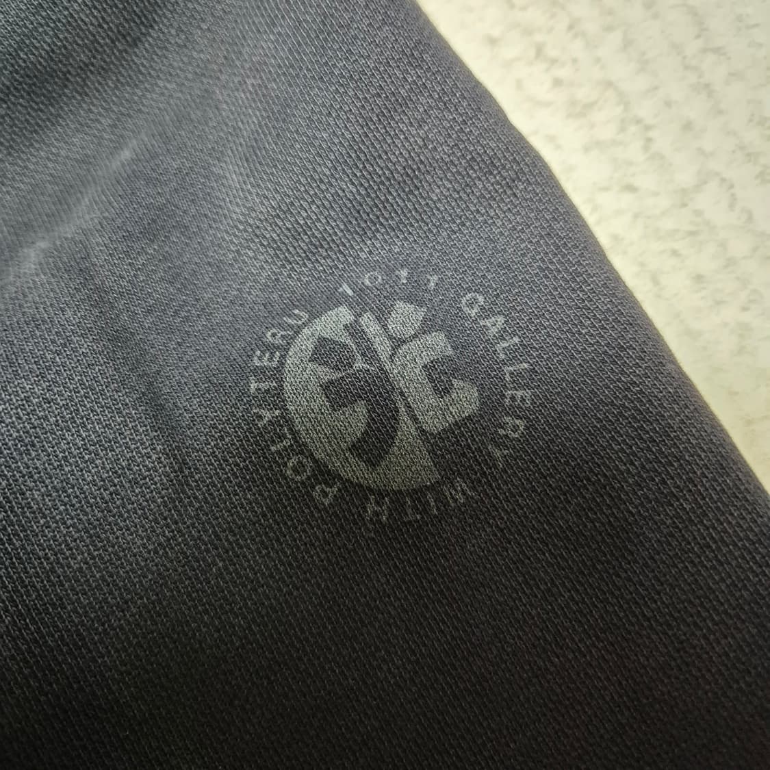 [희귀템🔥] 폴리테루 1011 퍼티크 스웻 다크퍼플 네이비 초판 상품이미지6