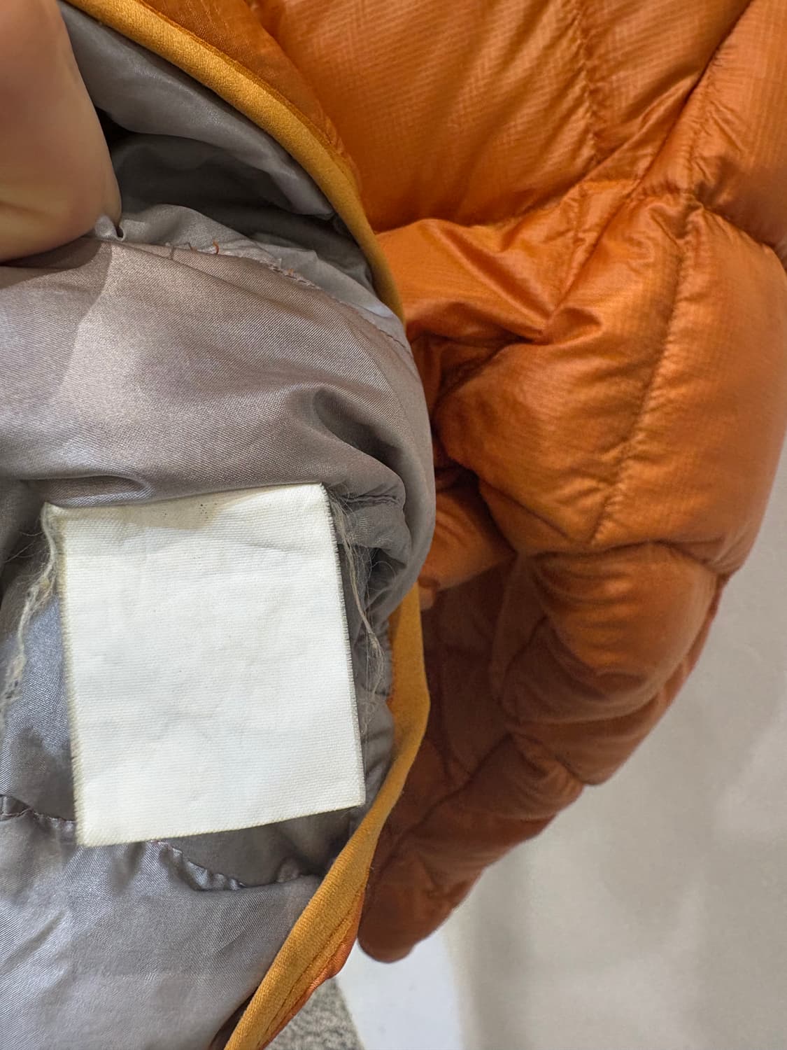 몽벨 다이아몬드 퀄팅 후드패딩 상품이미지8