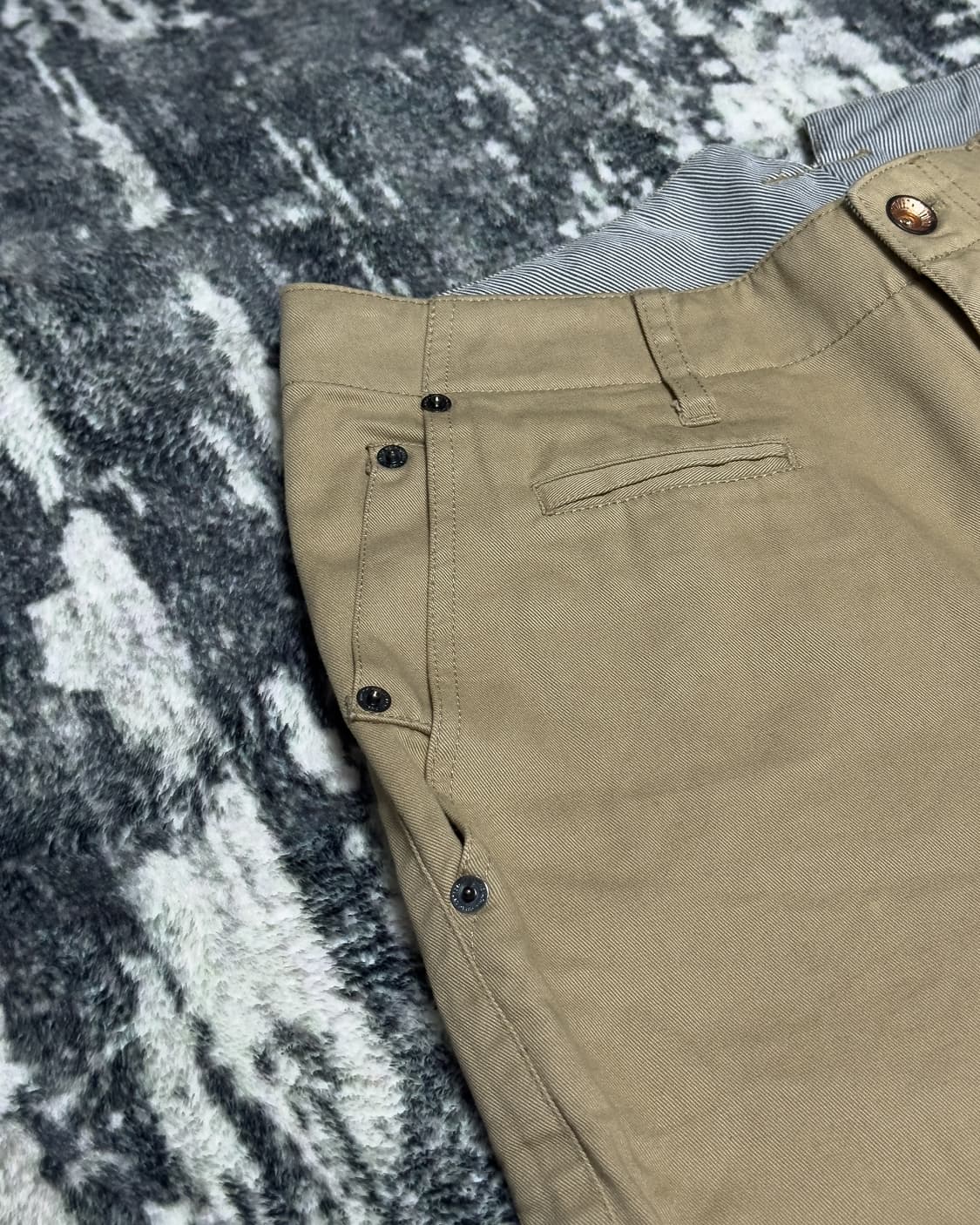 {Unknown} Belted Utility Chino Trousers  상품이미지5