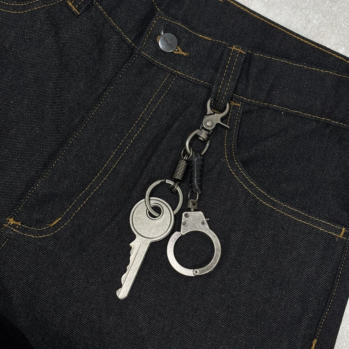 Oribell 열쇠 수갑 빈티지 소가죽 키링 열쇠고리 상품이미지2