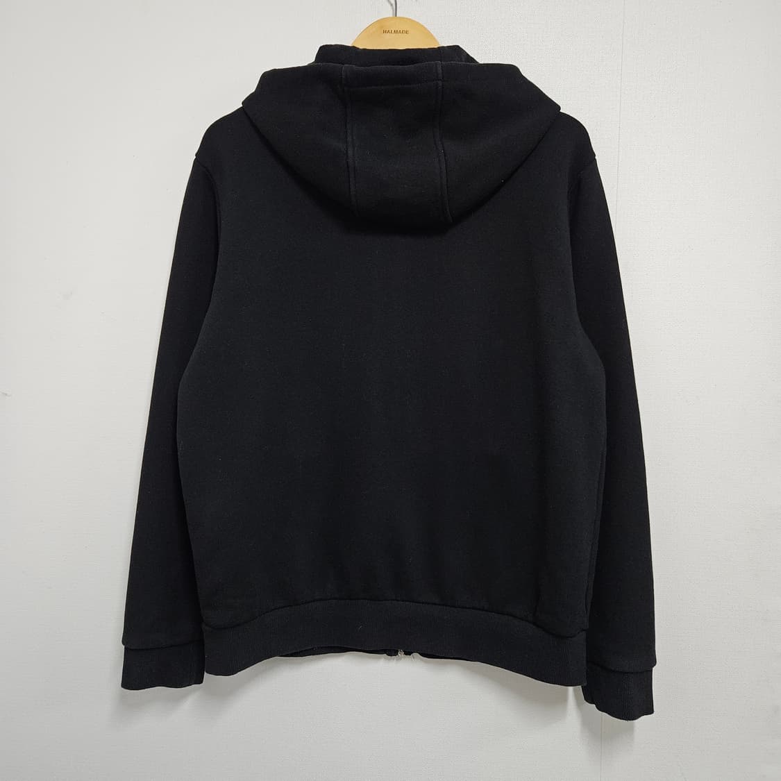 L 게스 금장 삼각로고 후드집업 상품이미지3