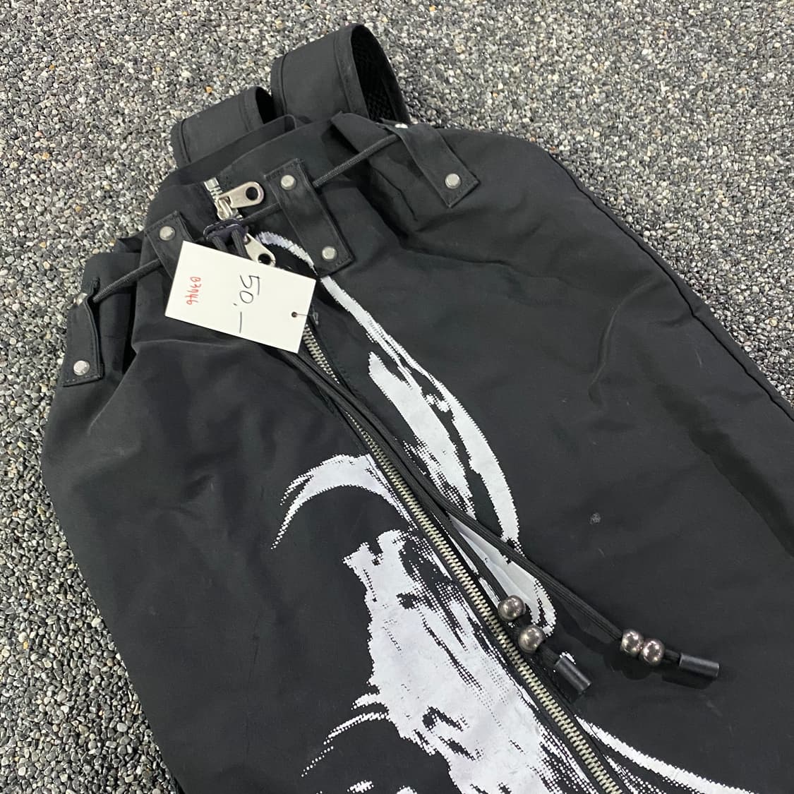 디퍼런트이즈오케이 스파이럴 프린트 백팩 블랙 B3746 상품이미지2