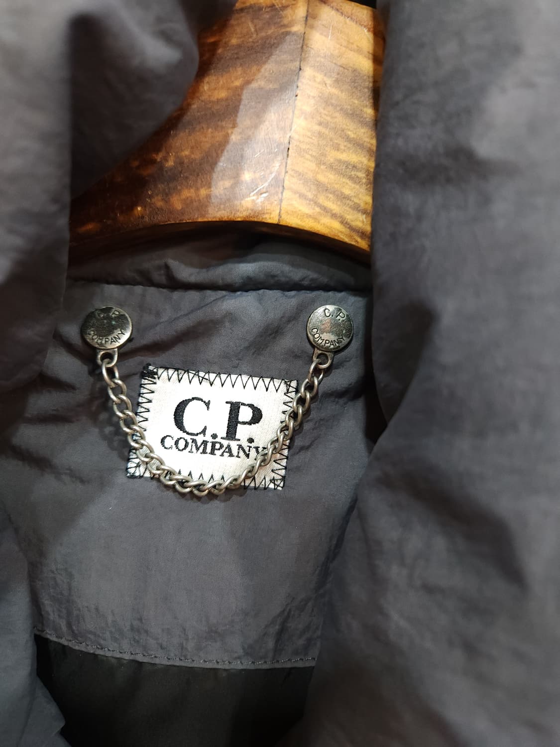 cp 컴퍼니 오리털 패딩조끼
​
 상품이미지4