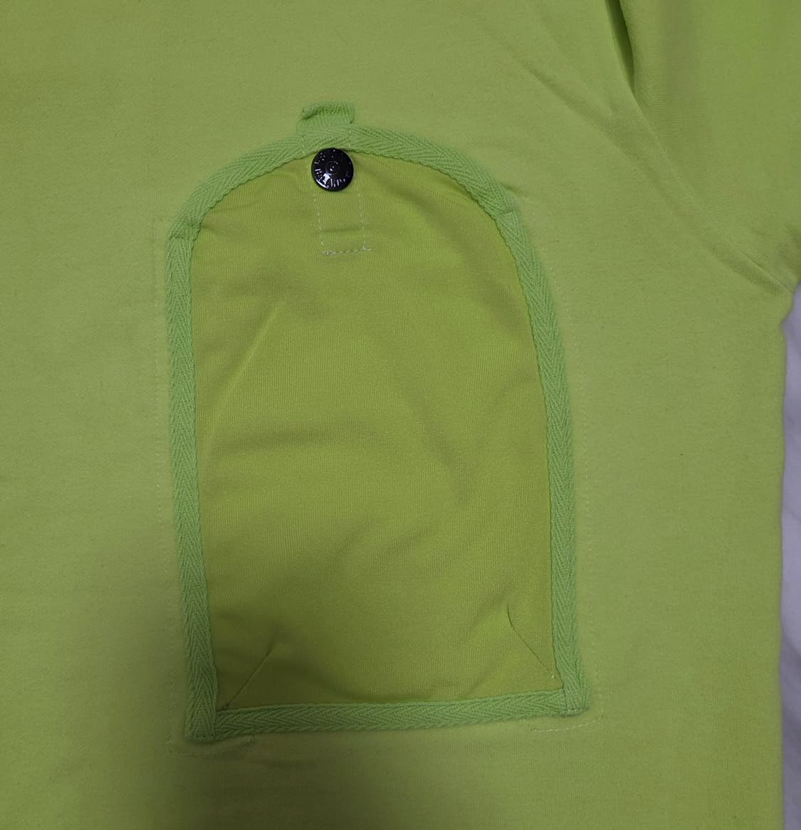 스톤아일랜드 포켓 패치 맨투맨 상품이미지5