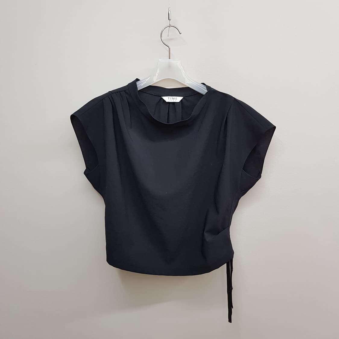 한섬 타임 2022 드레이프 슬리브 블라우스 82-94-160사이즈 상품이미지1
