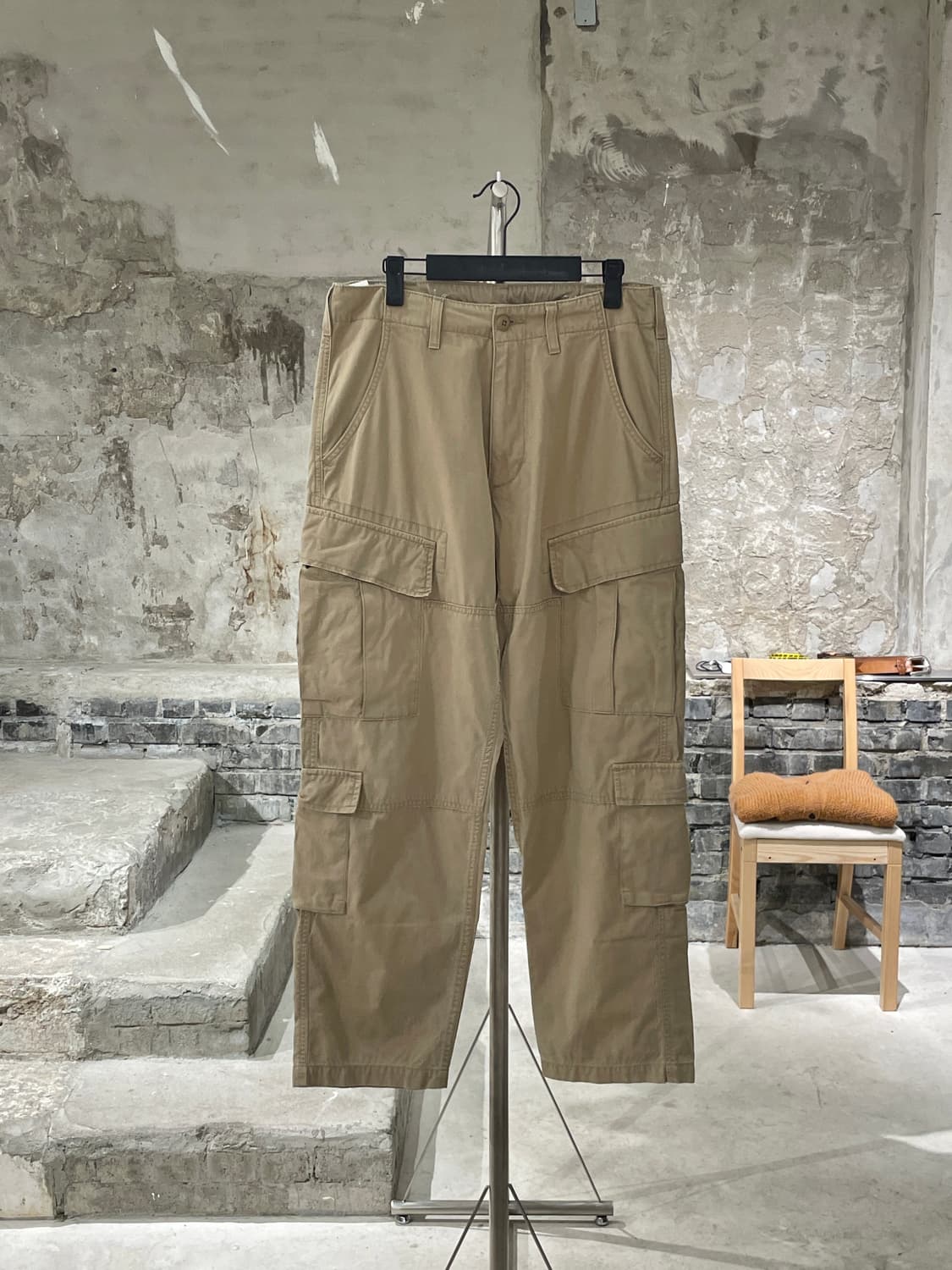 알파 인더스트리 베이지 코튼 카고팬츠 상품이미지1